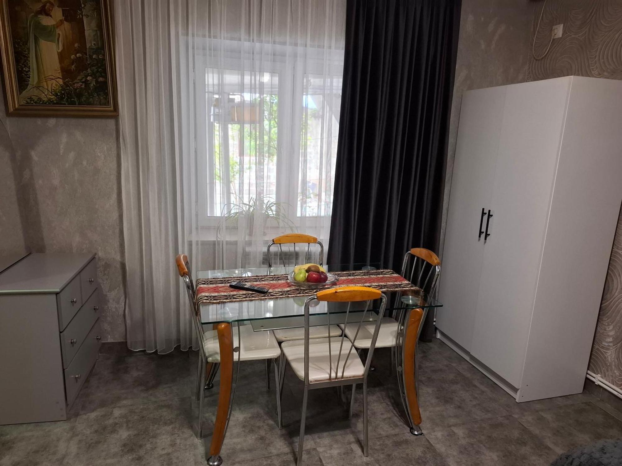 Grig'S Home Jerevan Eksteriør billede